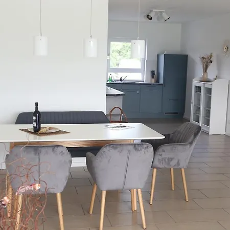 Auszeit Mit Weitblick In Der Saechsischen Schweiz - Kleiner Bauernhof Mit Tieren Und Wallbox Appartement