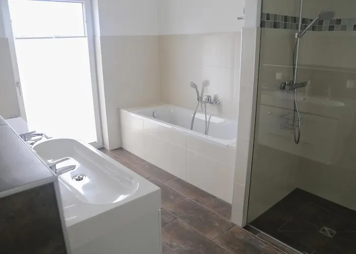 Auszeit Mit Weitblick In Der Saechsischen Schweiz - Kleiner Bauernhof Mit Tieren Und Wallbox *